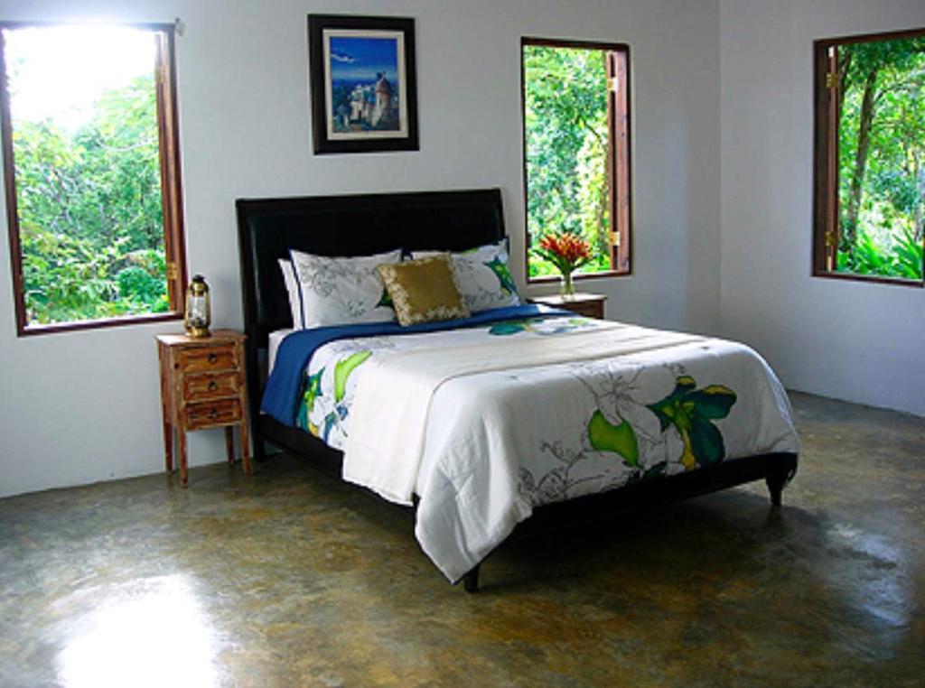 El Hotelito At The Rainforest Experience Farm Fajardo Phòng bức ảnh